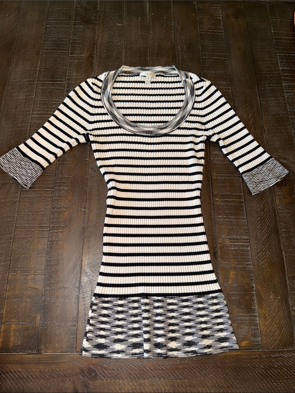 Cache 90’s Black and White Striped Scoop Neck Ribbed Top